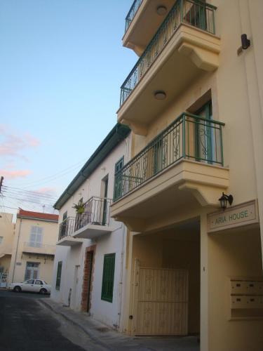 New City Center Luxury Apartment