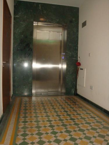 New City Center Luxury Apartment