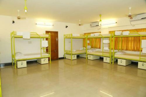 Hostel By The Sea