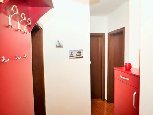 Domus Apartment Iglika