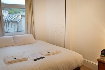 Hostal Cardigan Bay Guest House