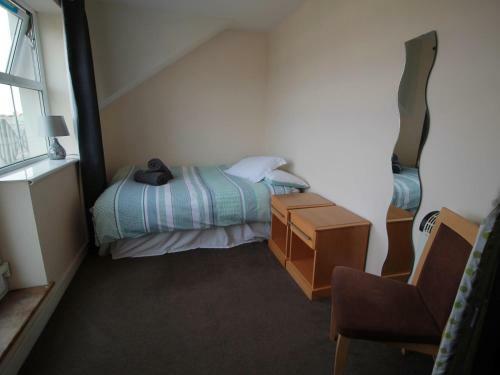 Maplewood Apartment