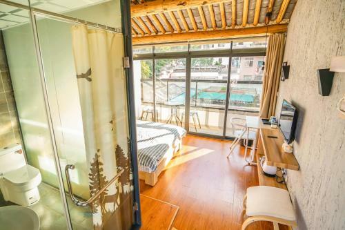 Posada Monster B&B