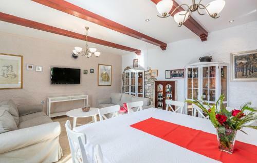 Apartamentos House Peresiji