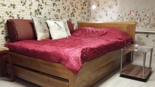 Small And Cozy Studio Apartment