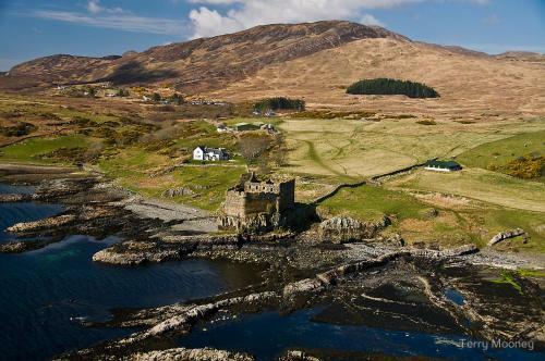 Hotel Mingary Castle