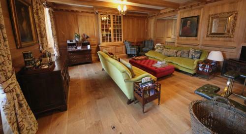 Hotel Mingary Castle