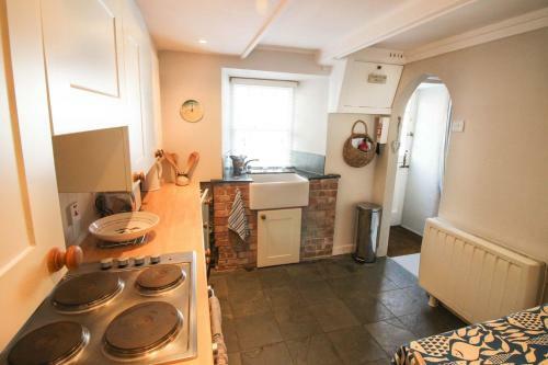 Beach Hill Cottage