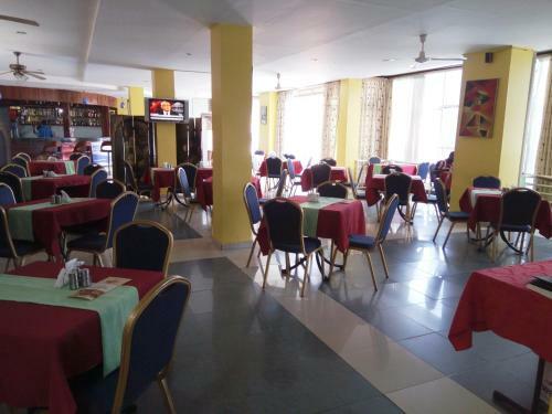 Aponye Hotel