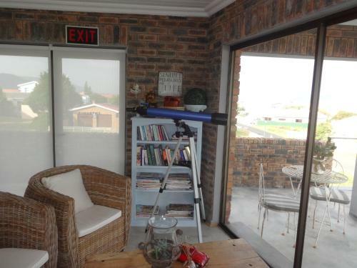Hostal Oystercatcher Guest House