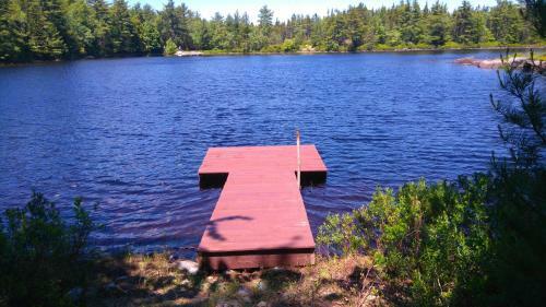 Lake Side Retreat