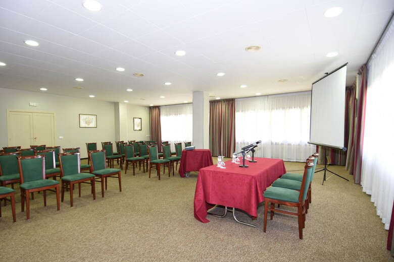 Hotel Rvhotels Tuca