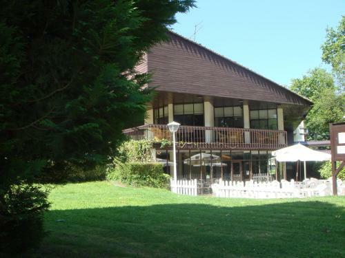 Hotel Bazt�n