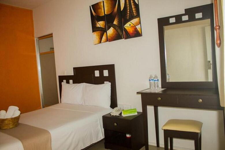 Rosvel Hotel