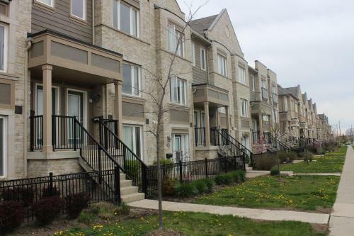Luxury 3 Bedroom Townhouse