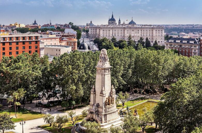 Hotel Barcelo Torre De Madrid