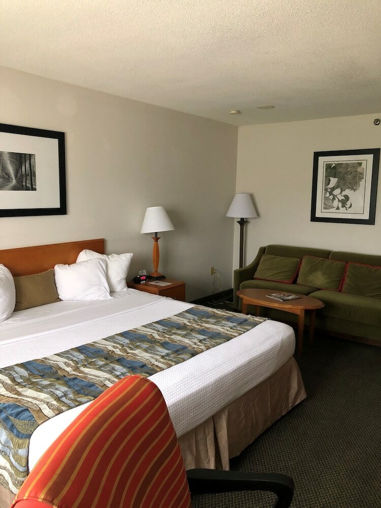 Capital Plaza Hotel