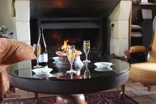 Bed & Breakfast Logis De La Pichonni�re
