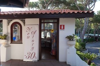 Holiday Village