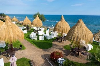 Holiday Village