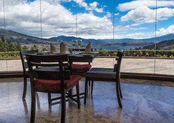 Hotel Medina Del Lago