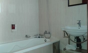 Hotel Okavango Roadside Guesthouse