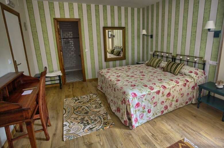 Hotel Colonial De Santillana