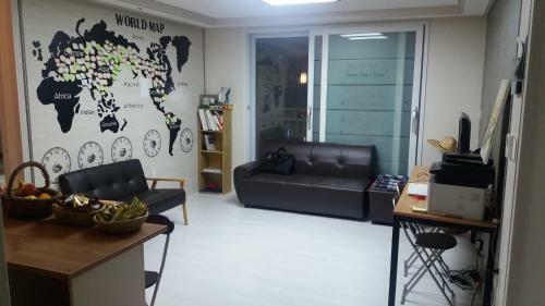 Hostal Incheon Outback Guesthouse