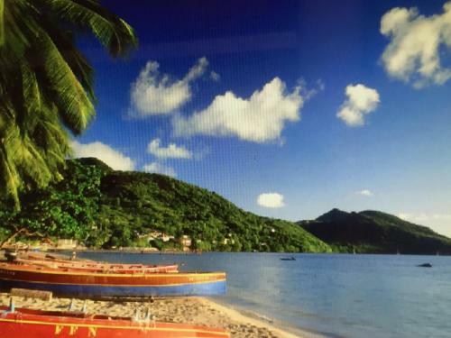 Charmant Villa Cr�ole Les Pieds Dans L'eau