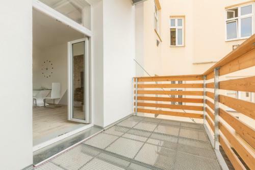 Apartsee H�lkova