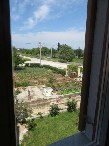 Filipovic Apartments With Pool