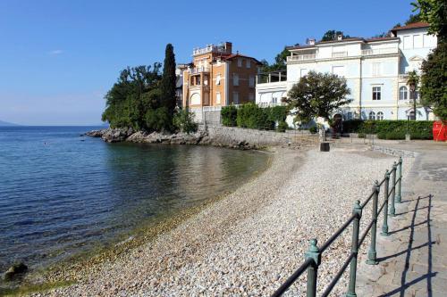 Apartment Opatija - Pobri 7813a