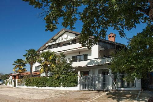 Apartamentos Villa Paolija