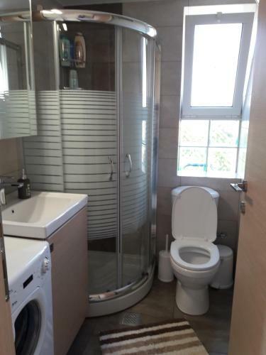 Hostal Plakoures Home