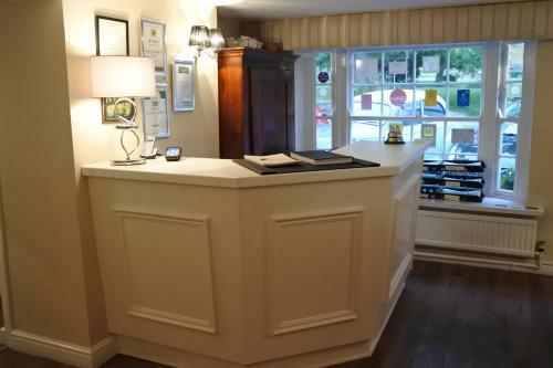 Hotel Magpies Restaurant With Rooms