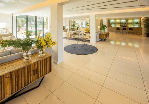 Eden Park Hotel