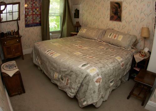 Bondy House Bed & Breakfast