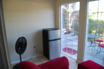 Bed & Breakfast Mini Mansion In Hollywood Hills