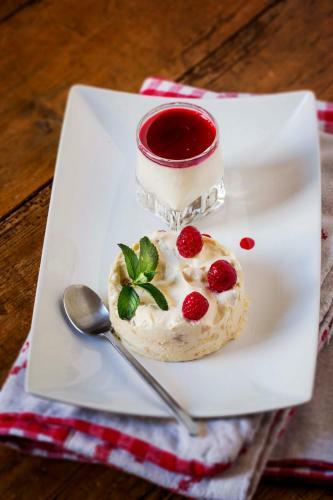 Hotel H�tel Restaurant Du Plomb Du Cantal