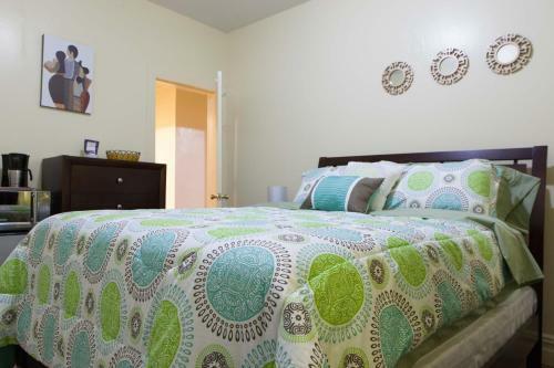 Studio, One And Two Bedroom Apartments - Bronx
