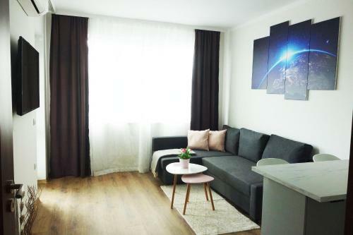 Super Central Luxury Apartment Burgas