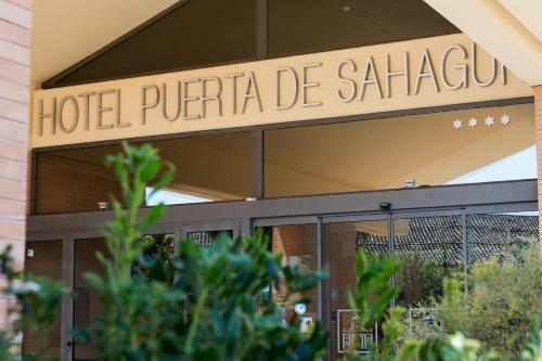 Hotel Puerta De Sahagun