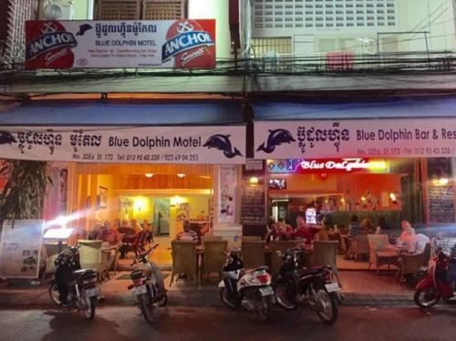 Motel Blue Dolphin