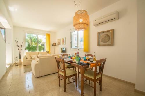 Orcadia Holiday Villa