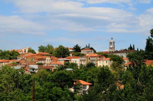 Hostal Guest House Iura