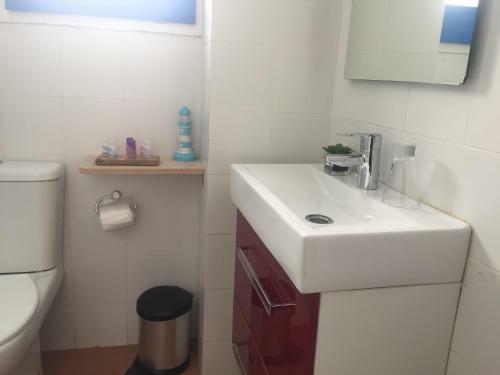 Albergue Casa Nou - Habitaci� Amb Cuina