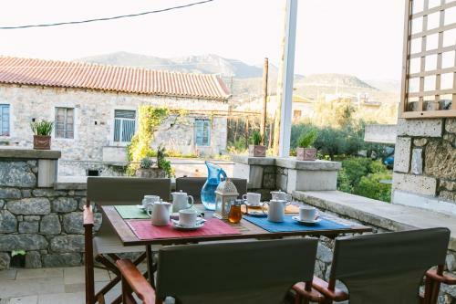 Maistros Kardamyli Apartments
