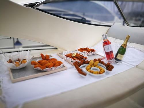 Tour&boats - Raina Douro