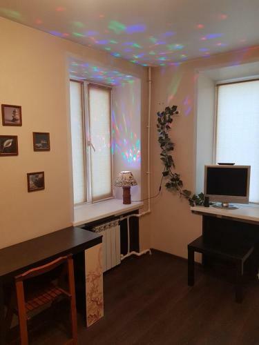 Apartment On Metro Station