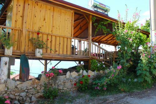 Hostal Faralya Yoruk Evi Hotel